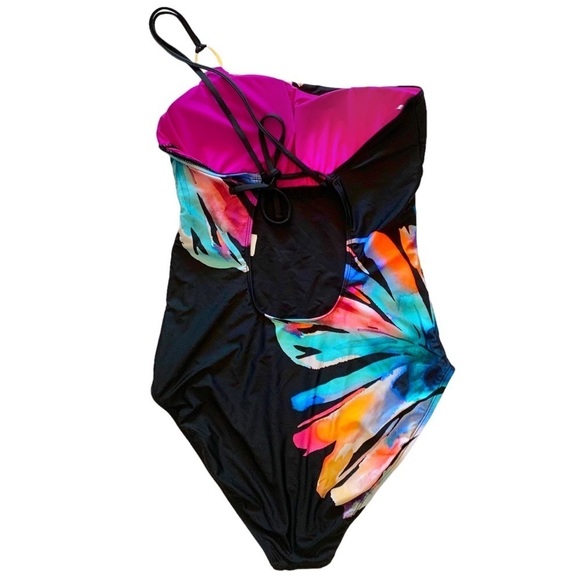 LA BLANCA One Shoulder One Piece Swimsuit! - Picture 6 of 7